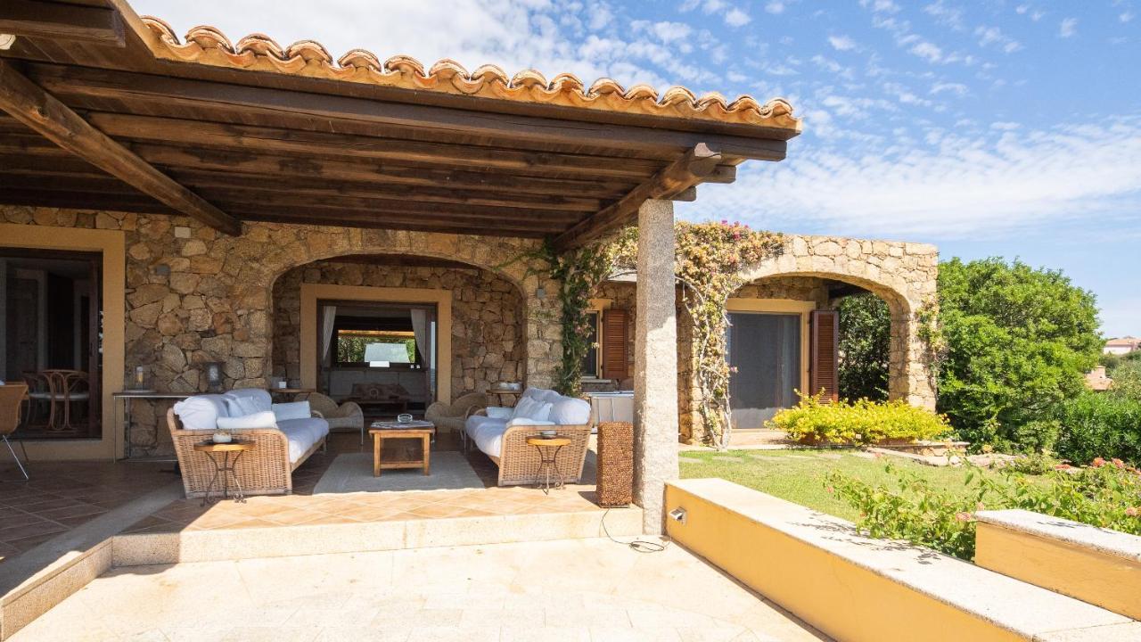Welcomely - Villa Acqua Marina Golfo Aranci Exterior foto