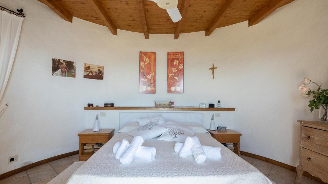 Welcomely - Villa Acqua Marina Golfo Aranci Exterior foto